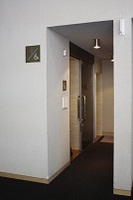 Medium_きらら広場前トイレ入口2