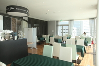 Medium_ibf140930-0092s