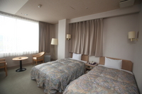 Medium_ibftc141108-0296s