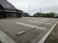 Medium_駐車場全景1