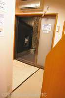 Medium_7-2-02imgp6552貸切風水貝殻風呂入口②