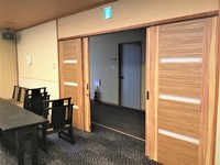 Medium_宴会場入口