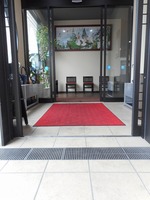 Medium_009店舗入口