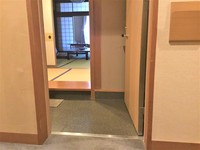 Medium_客室入口